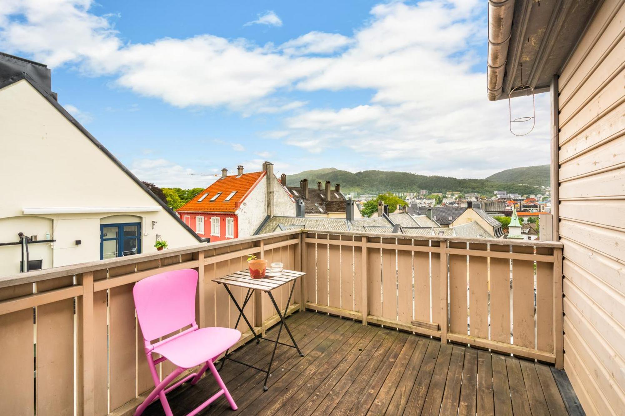 Charming With Stunning Views! Appartement